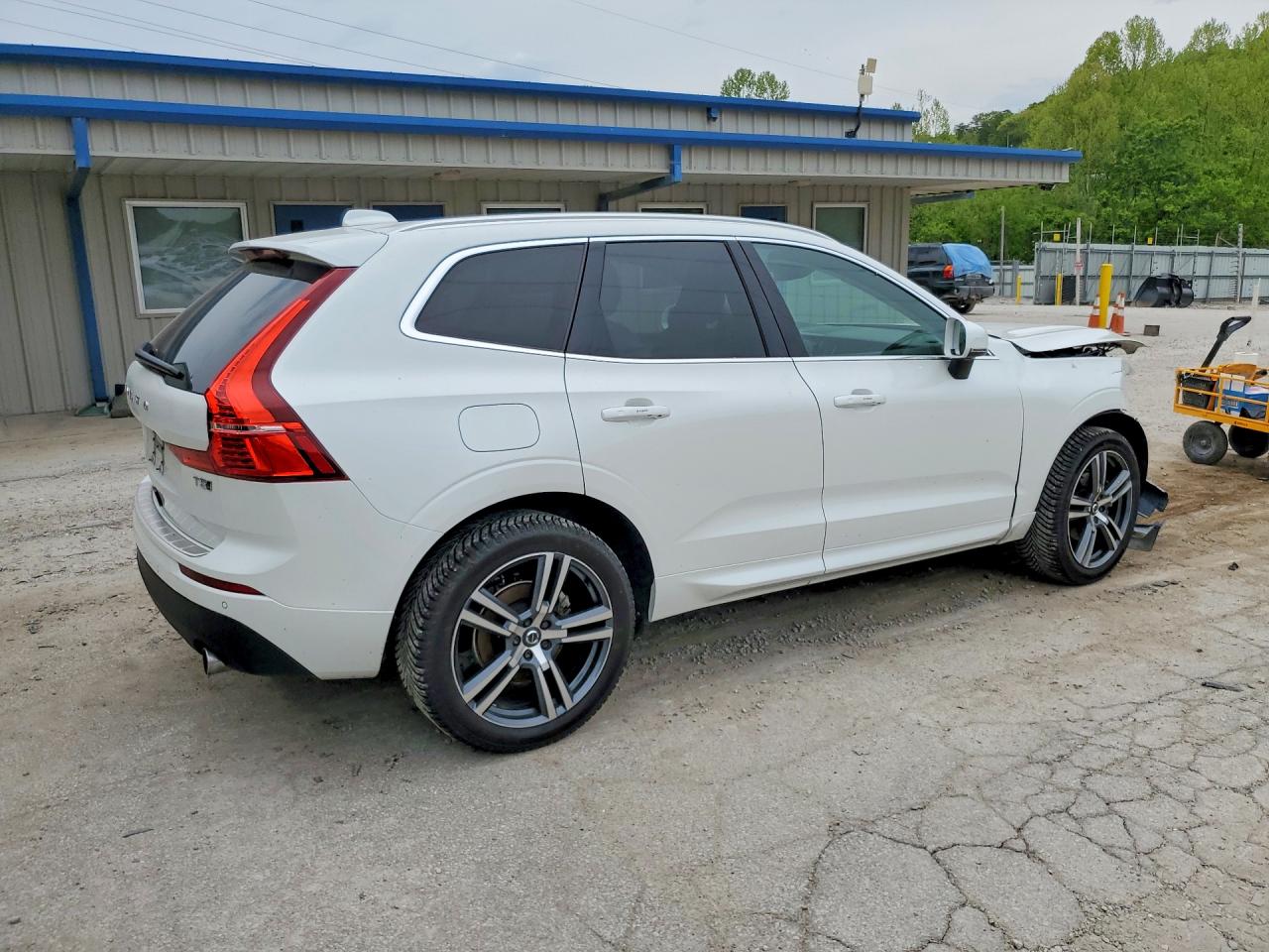 Volvo XC60 T5 Momentum