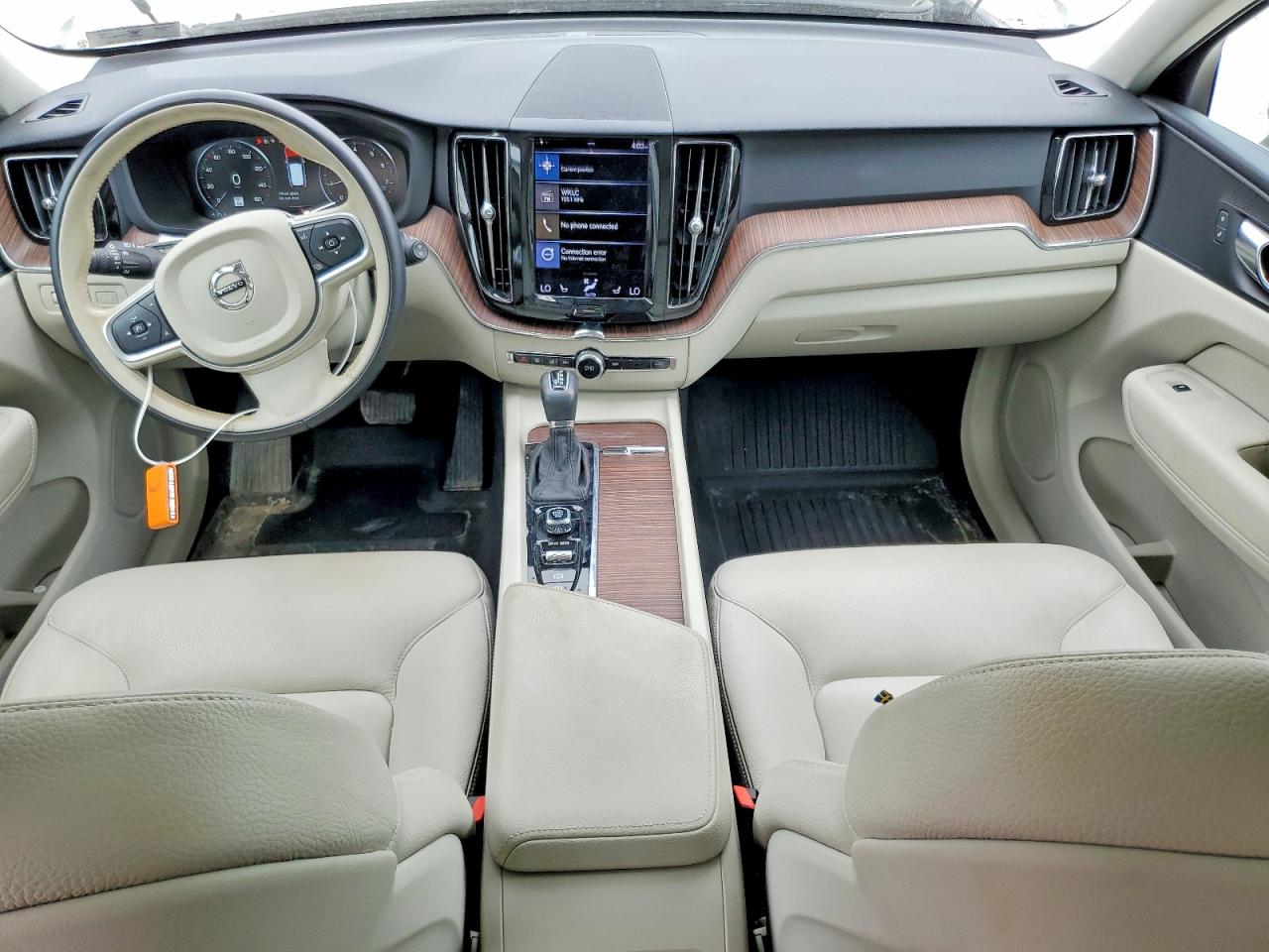 Volvo XC60 T5 Momentum