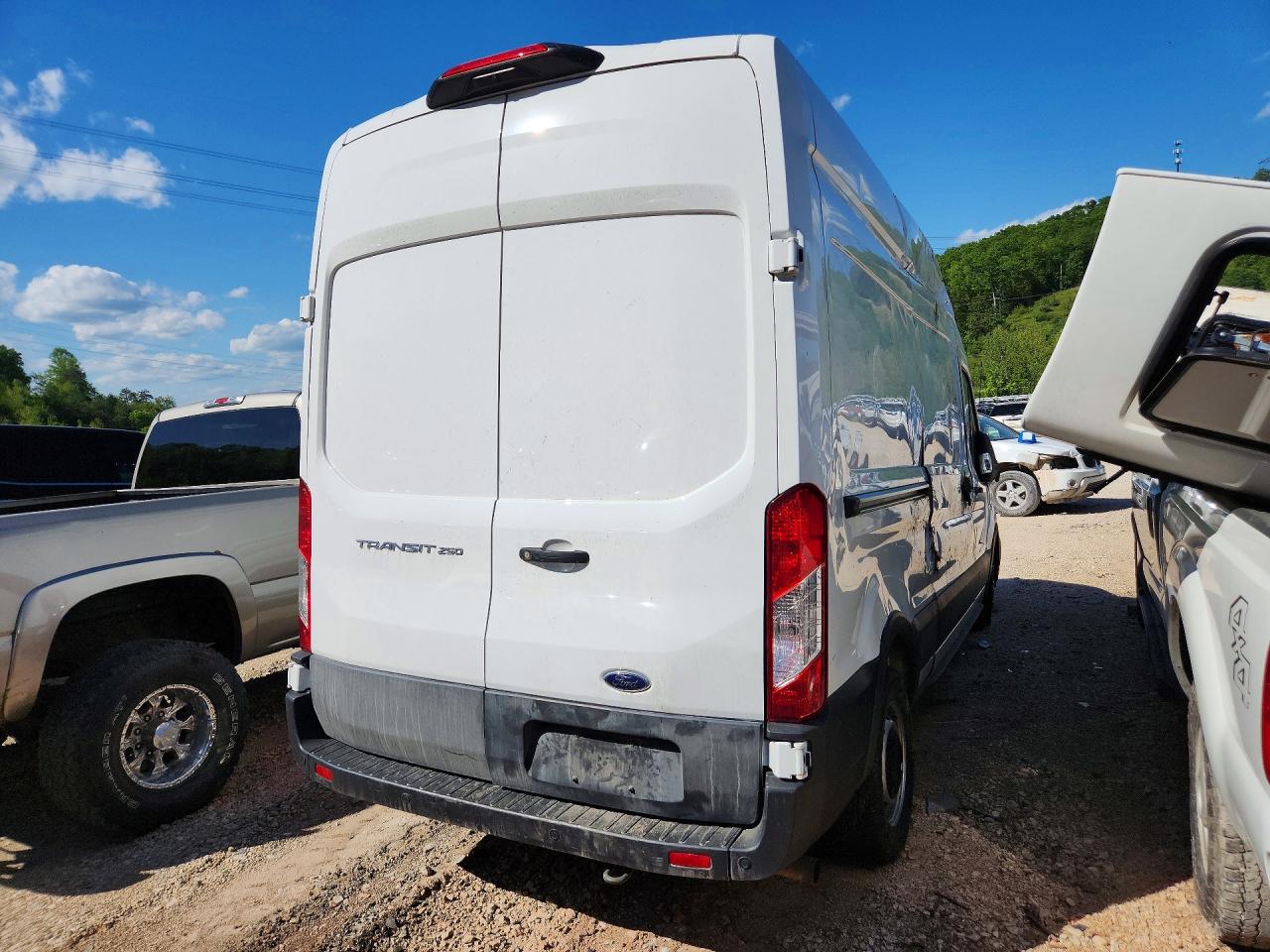 Ford Transit T-250
