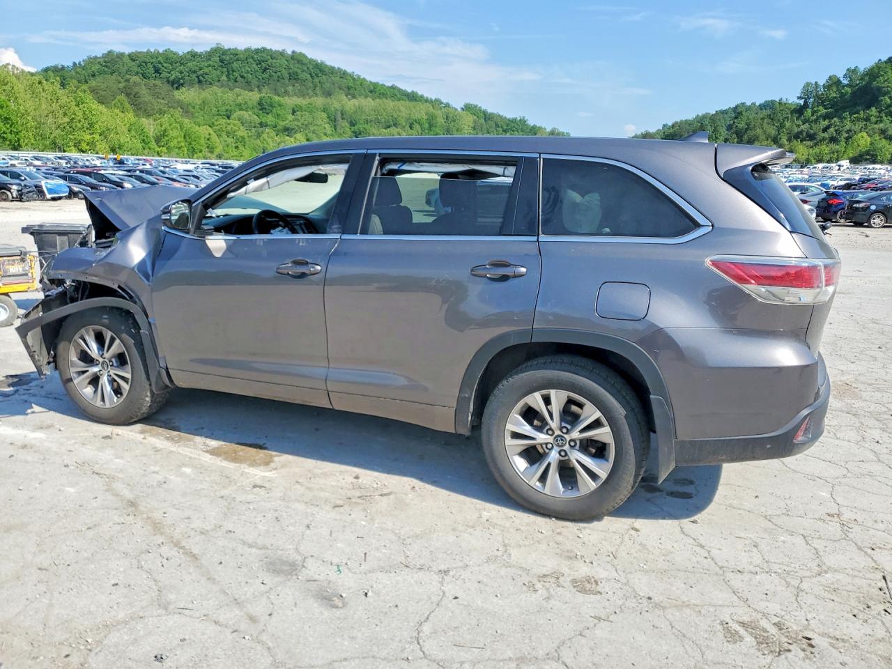 Toyota Highlander Le Plus