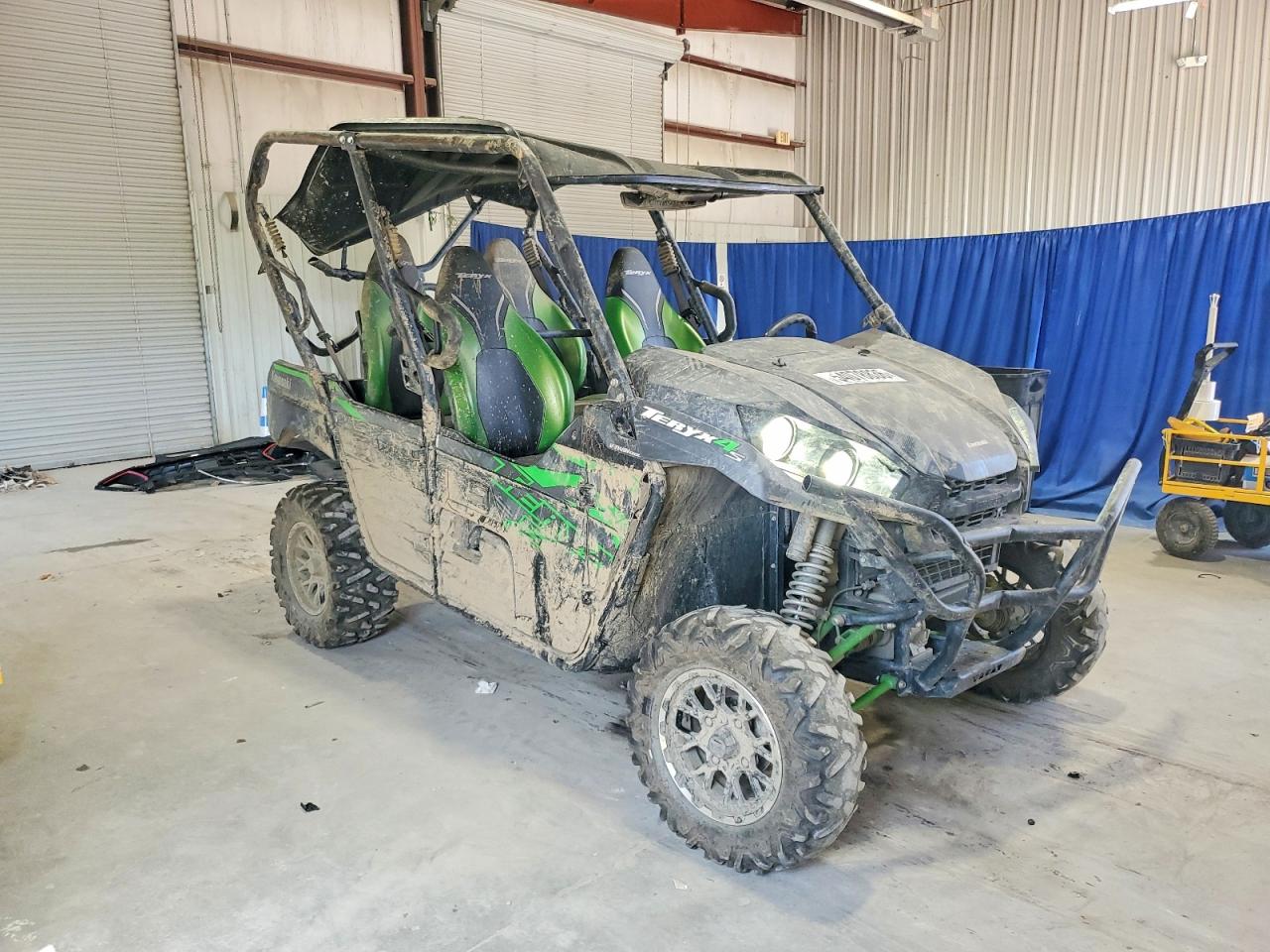 Salvage Kawasaki Teryx Image