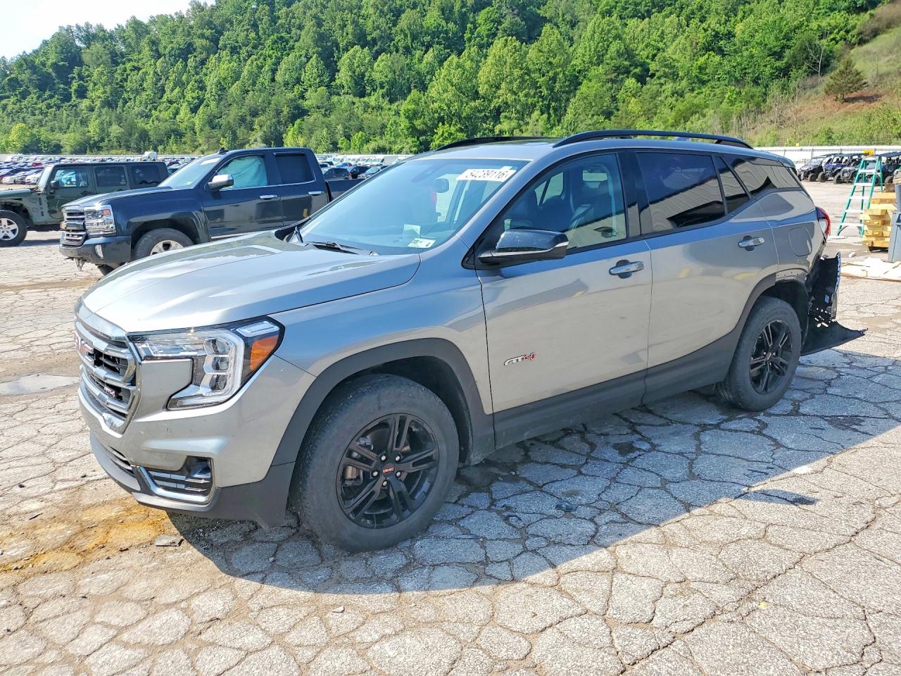 Salvage GMC Terrain Image