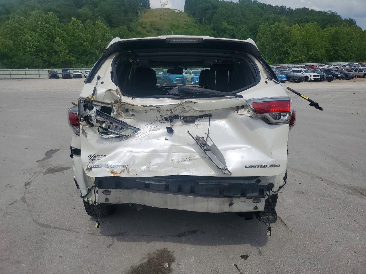 Toyota Highlander Limited Platinum