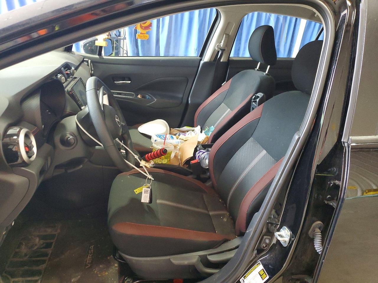 Nissan Versa Sr
