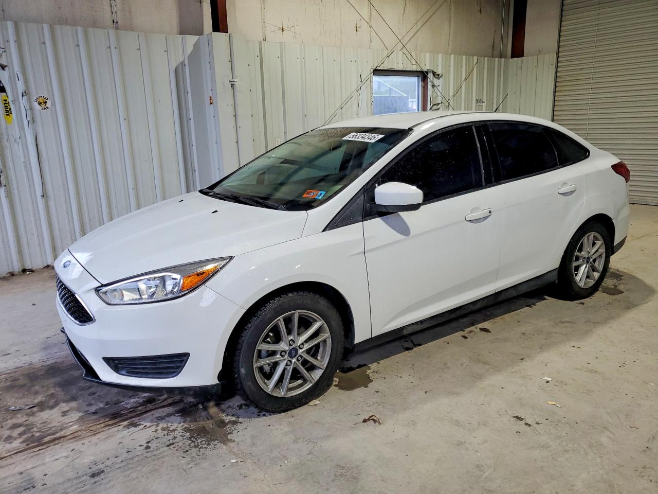 Salvage Ford Focus Image