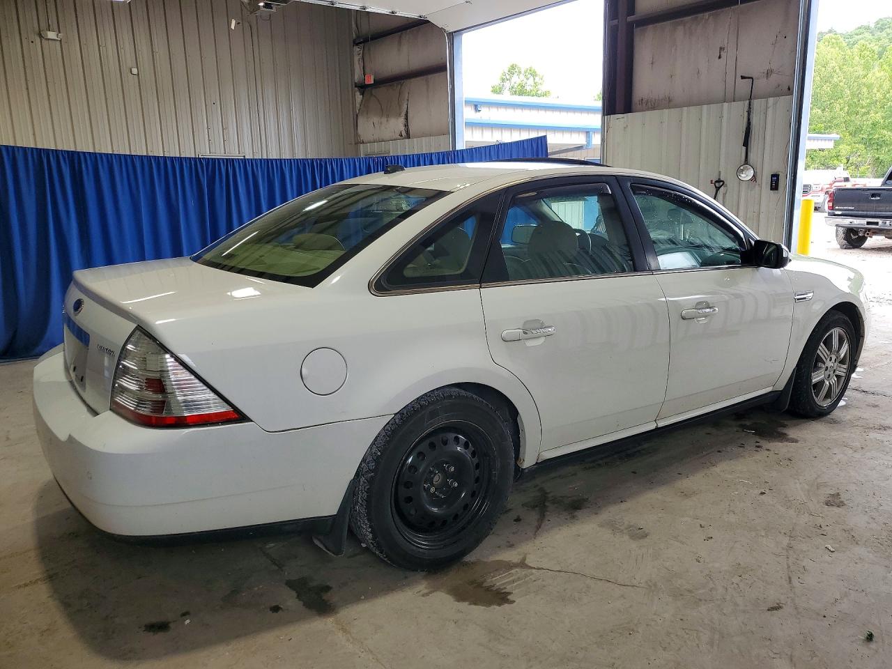 Ford Taurus Limited