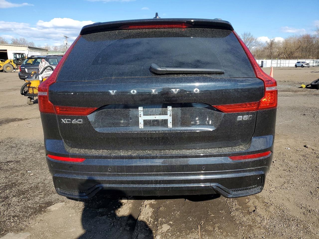 Volvo XC60 Plus