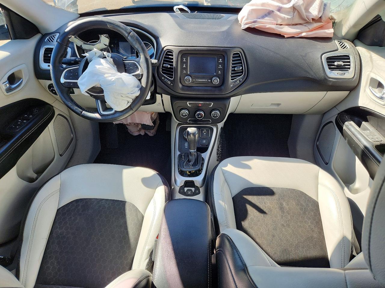 Jeep Compass Latitude
