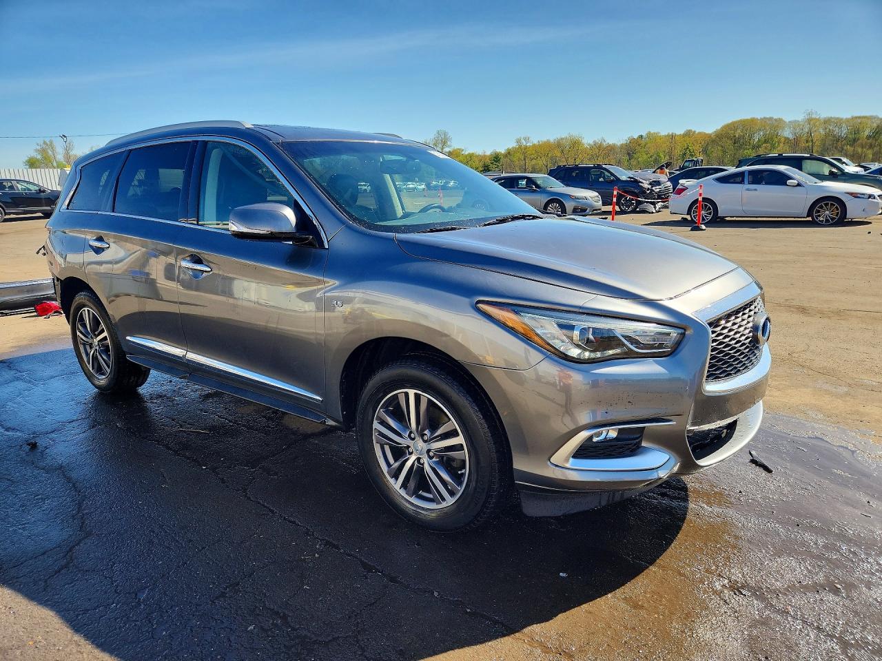 INFINITI Qx Base