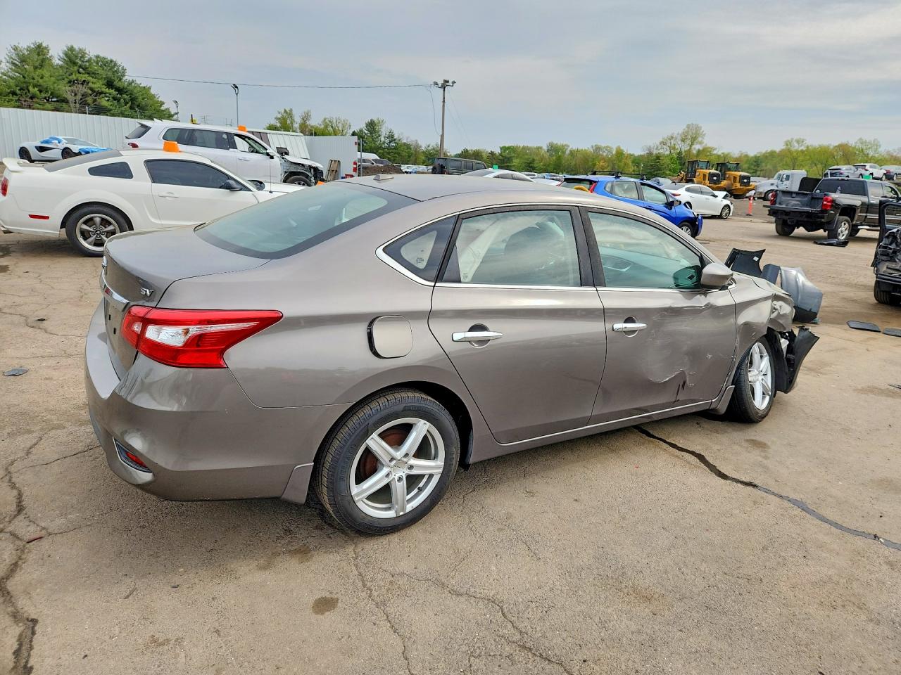 Nissan Sentra Sv
