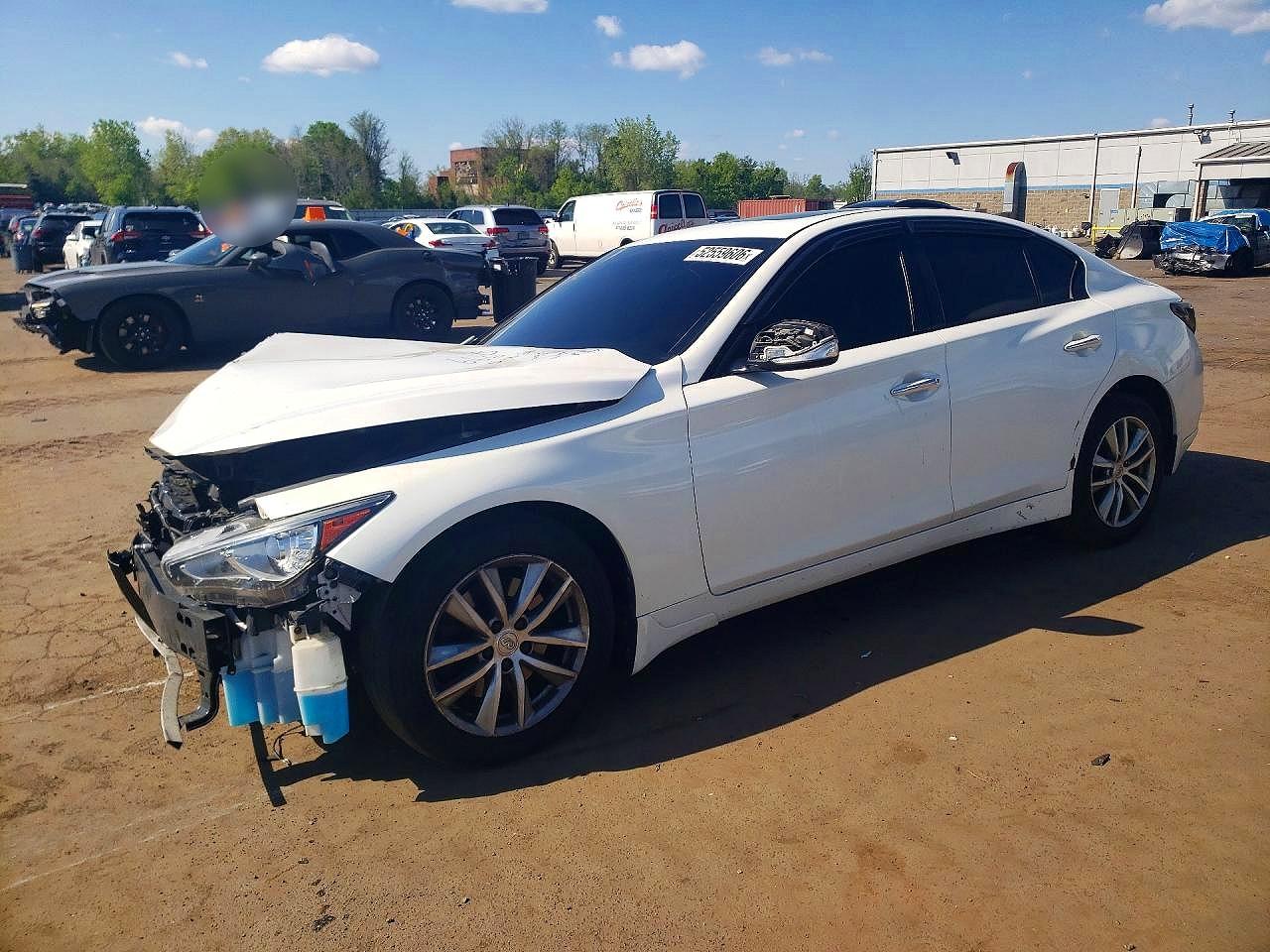 Salvage INFINITI Q50 Image