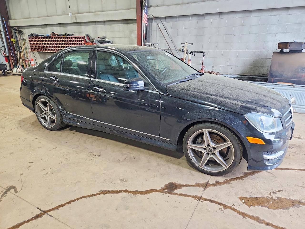 Mercedes-Benz C-Class 300 4matic