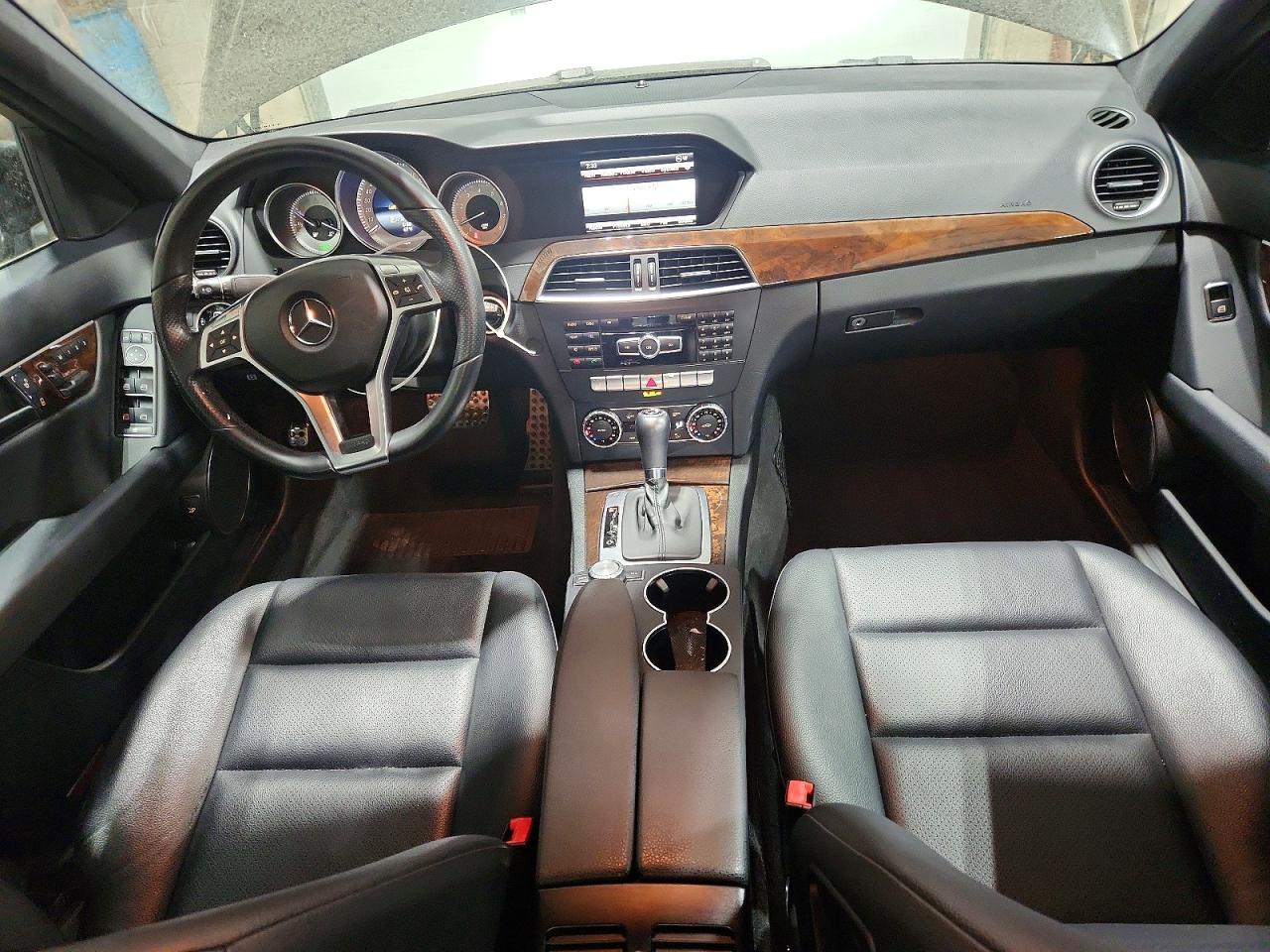 Mercedes-Benz C-Class 300 4matic