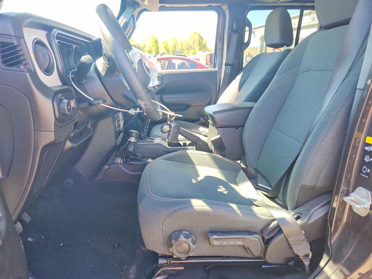 Jeep Wrangler Sport