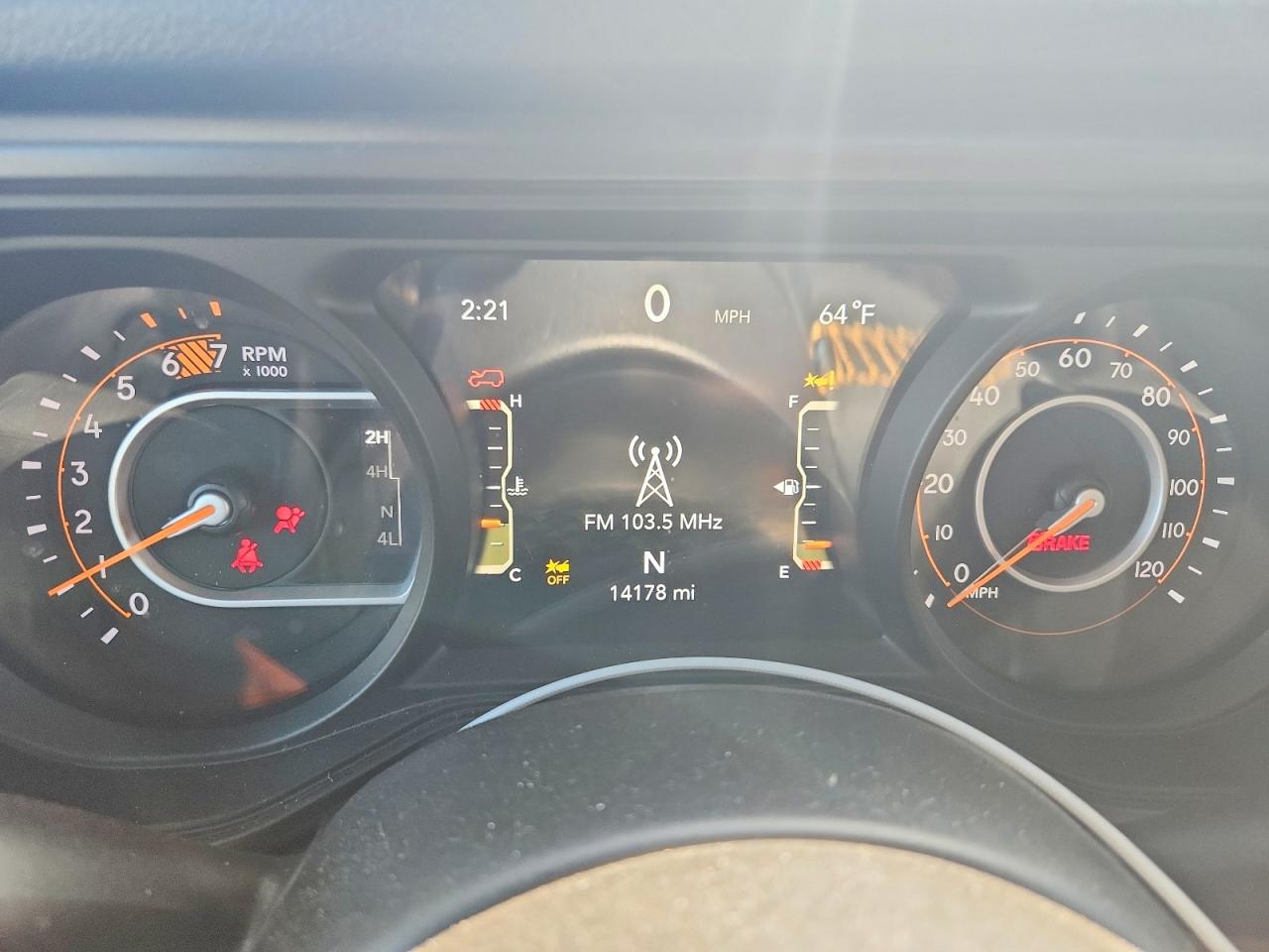 Jeep Wrangler Sport