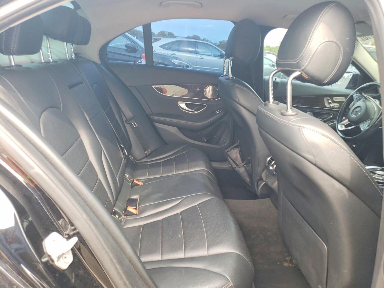 Mercedes-Benz C-Class 300 4matic
