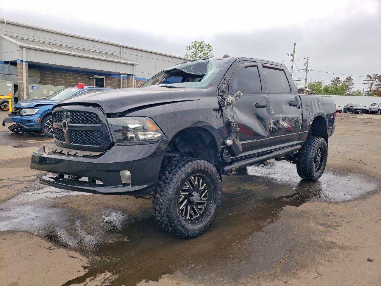 Salvage Ram 1500 Image