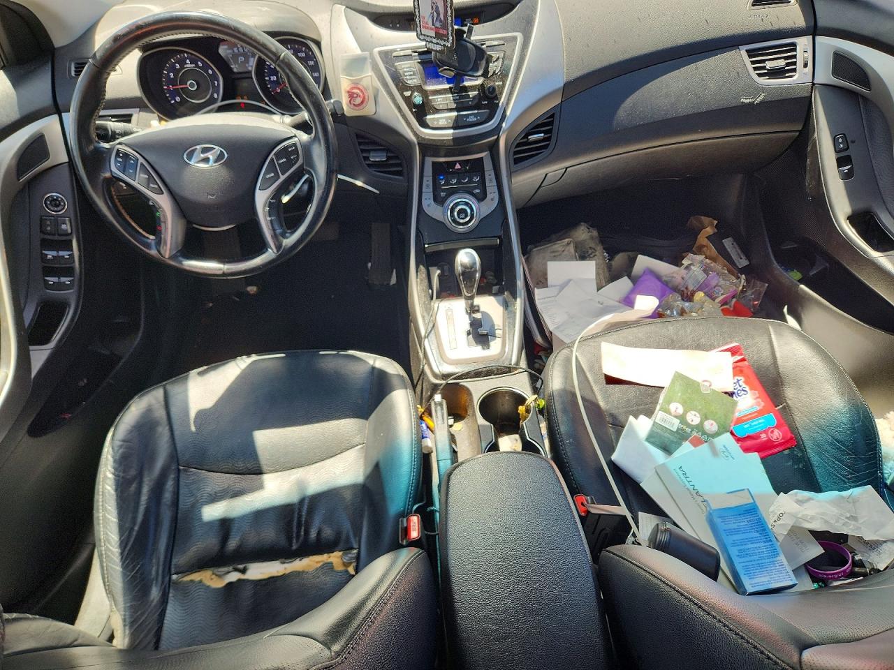 Hyundai ELANTRA Limited
