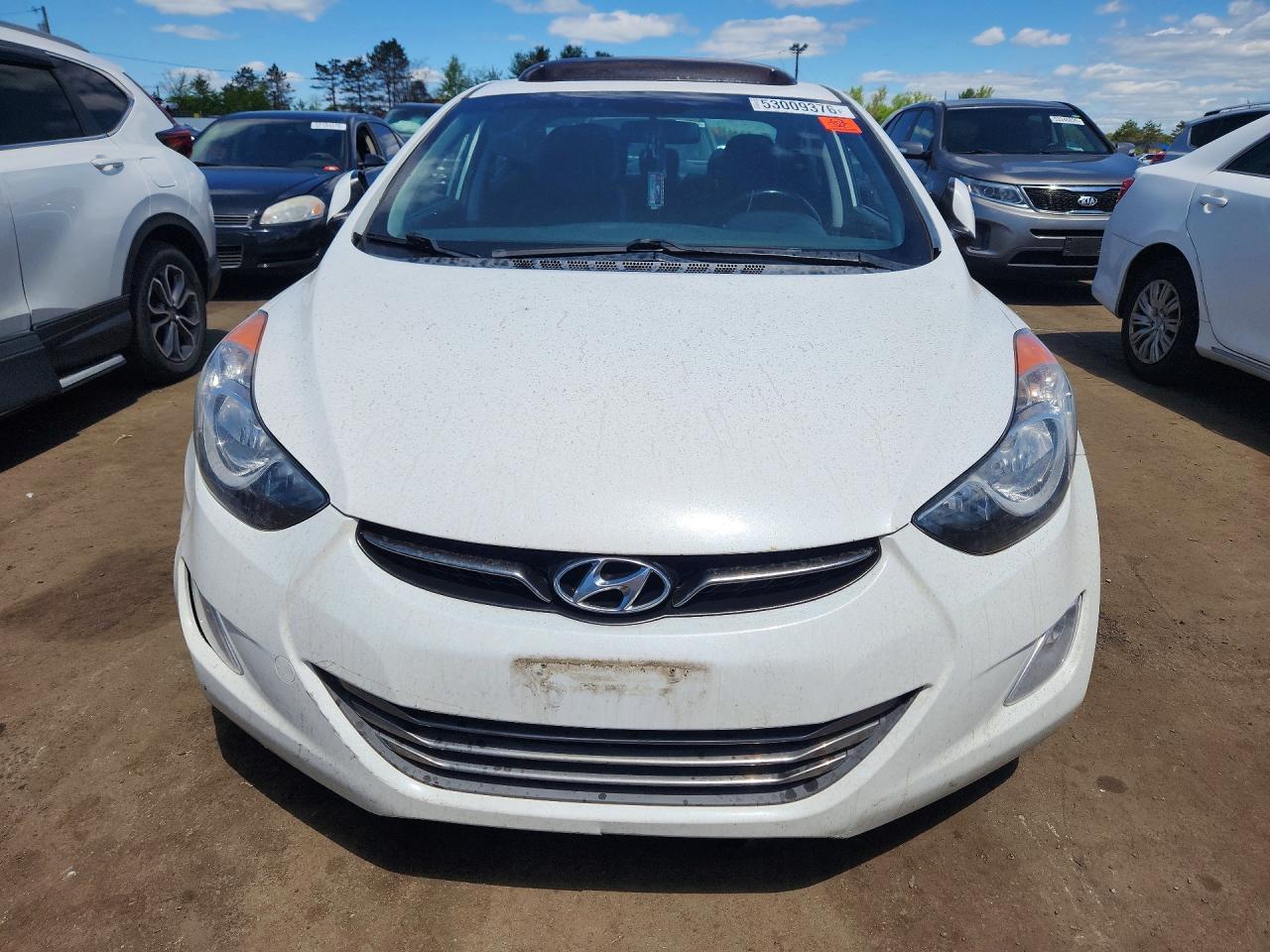 Hyundai ELANTRA Limited