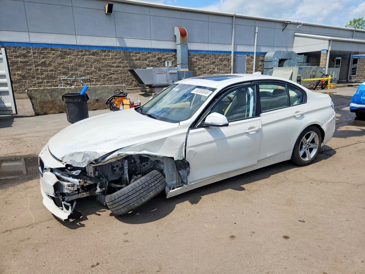 Salvage BMW 3 Series Image