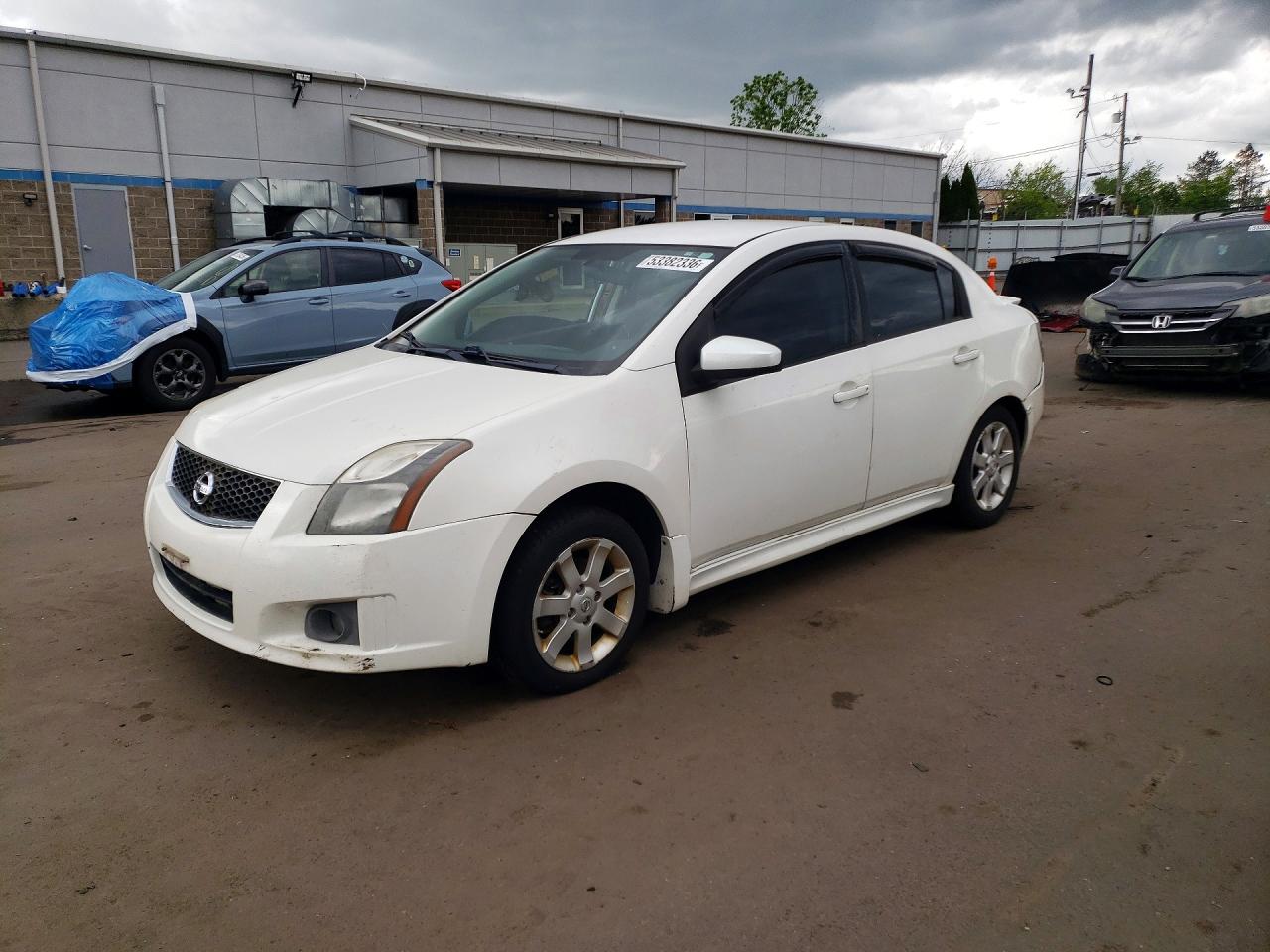 Salvage Nissan Sentra Image