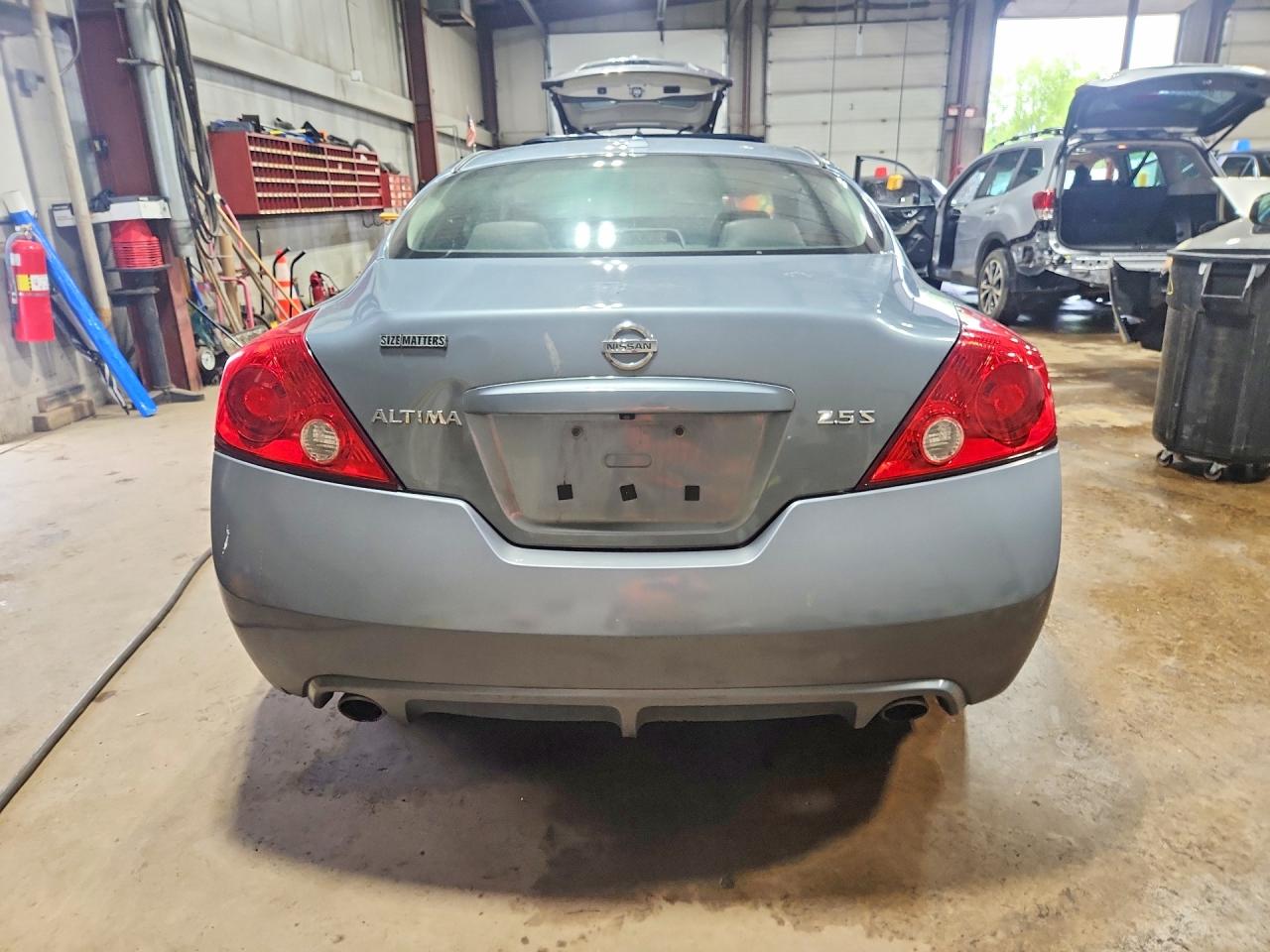 Nissan Altima S