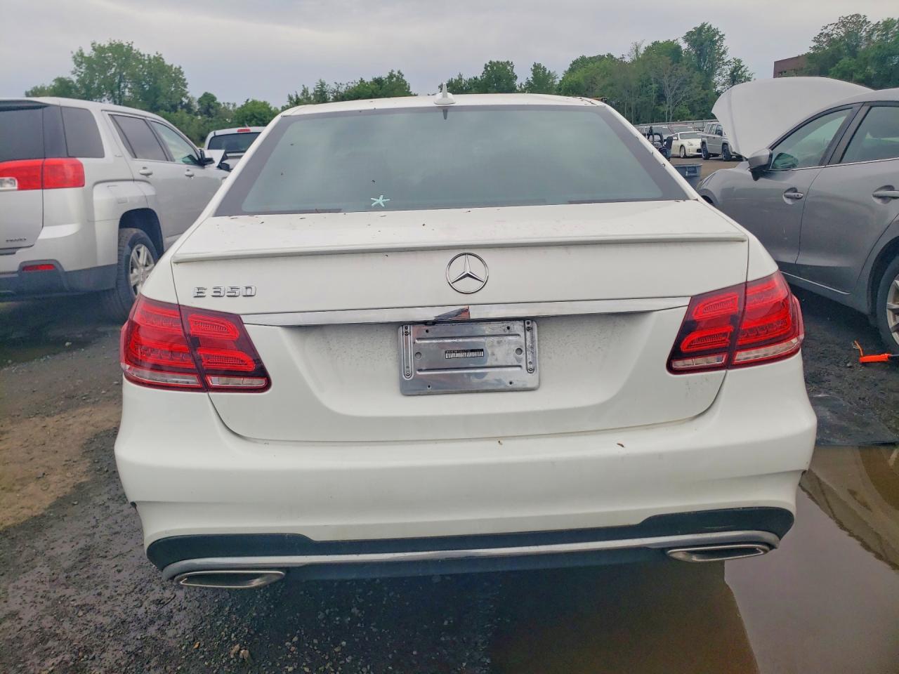 Mercedes-Benz E-Class 350