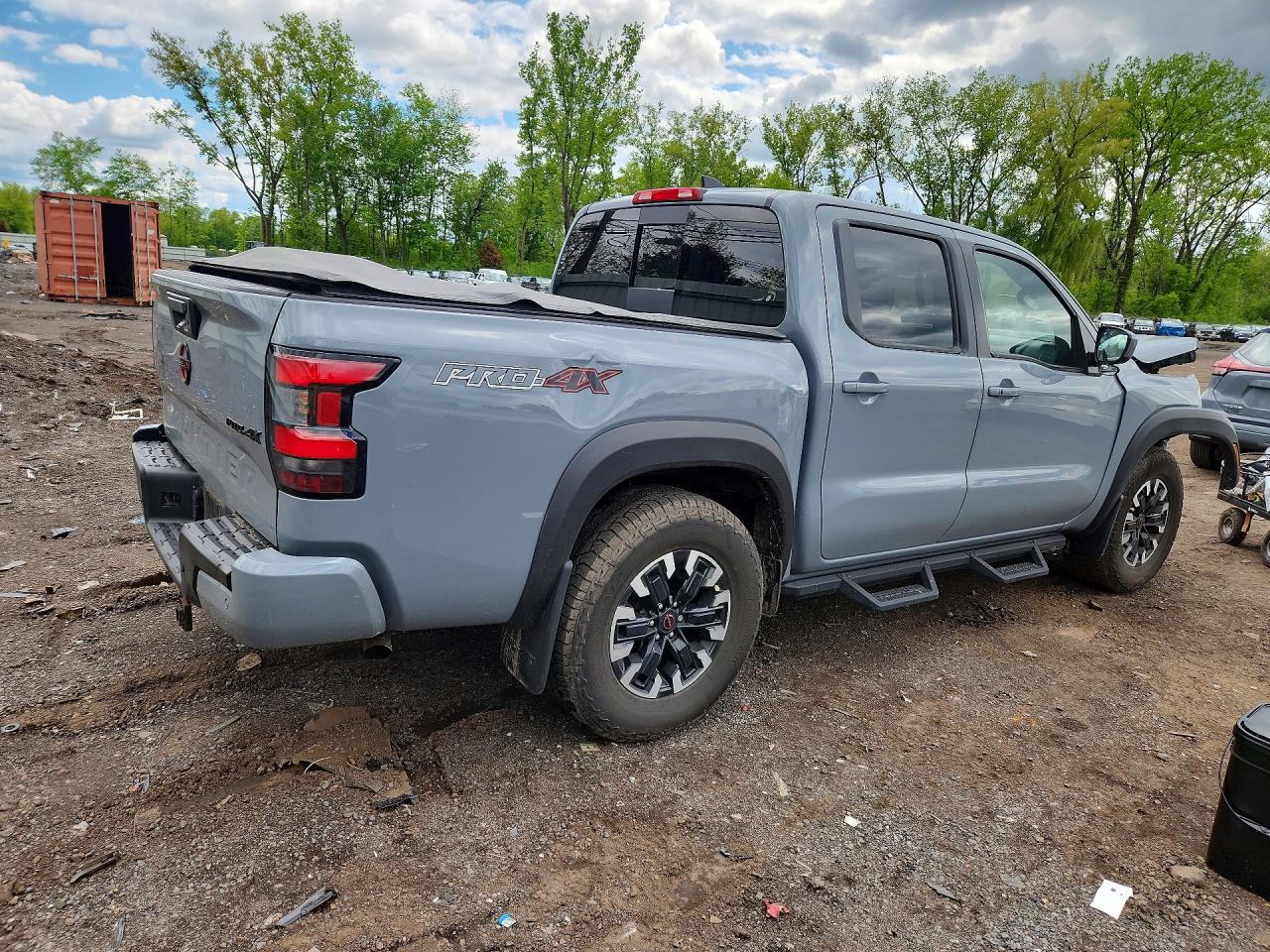 Nissan Frontier Pro-4x