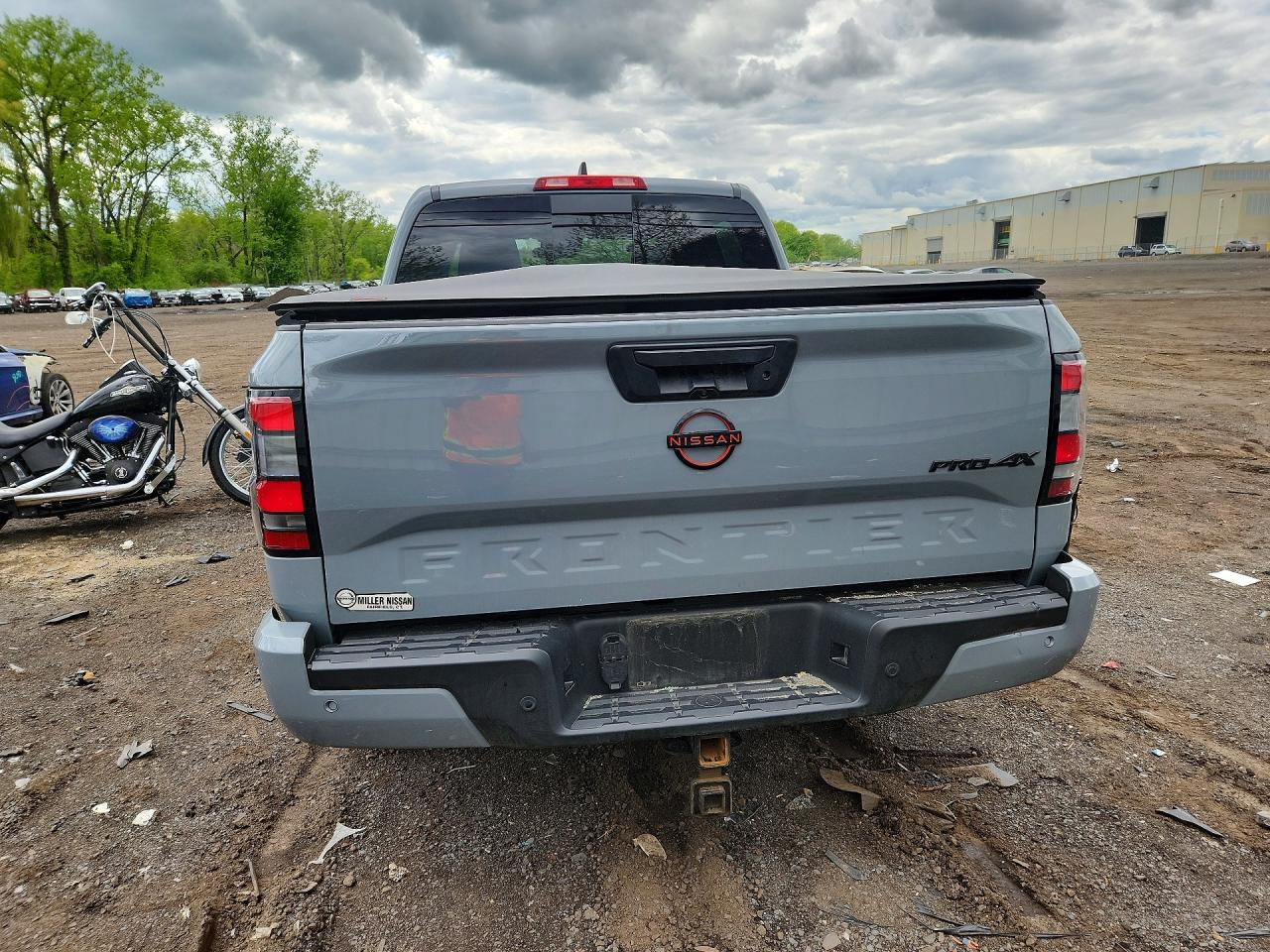 Nissan Frontier Pro-4x