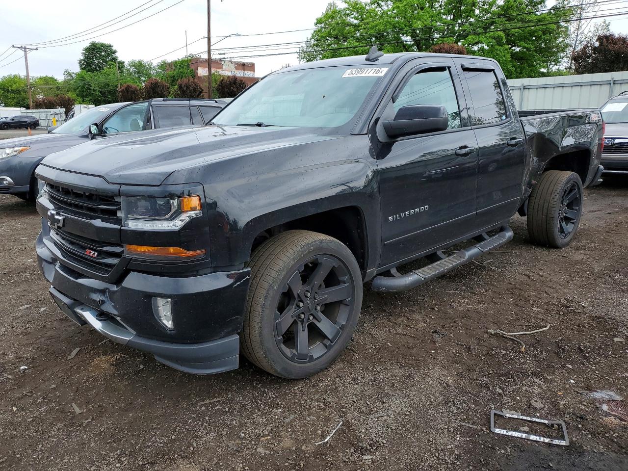 Salvage Chevrolet Silverado Image