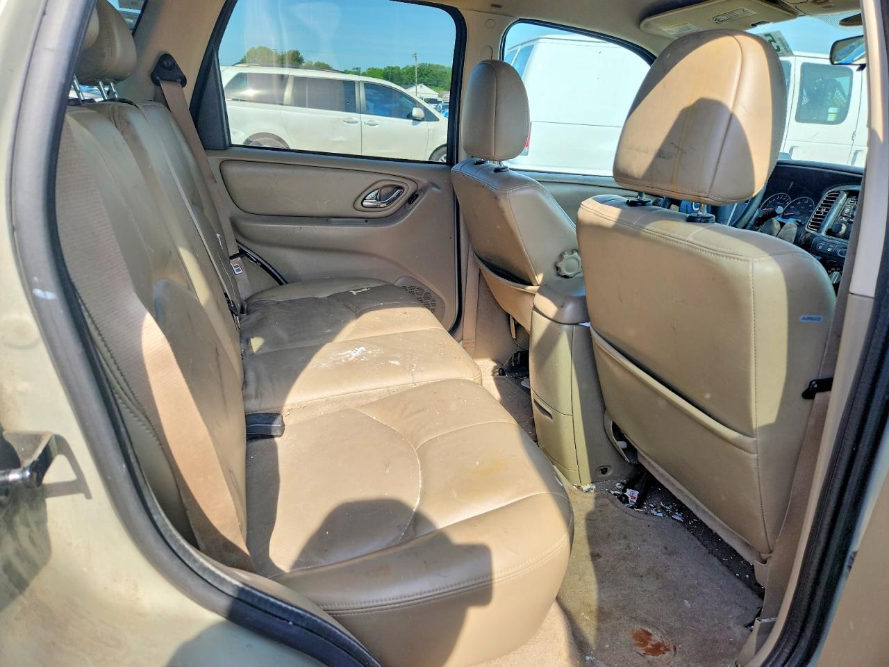 Mazda Tribute S
