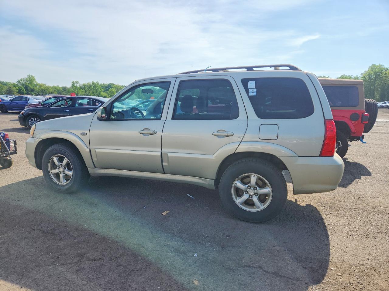 Mazda Tribute S