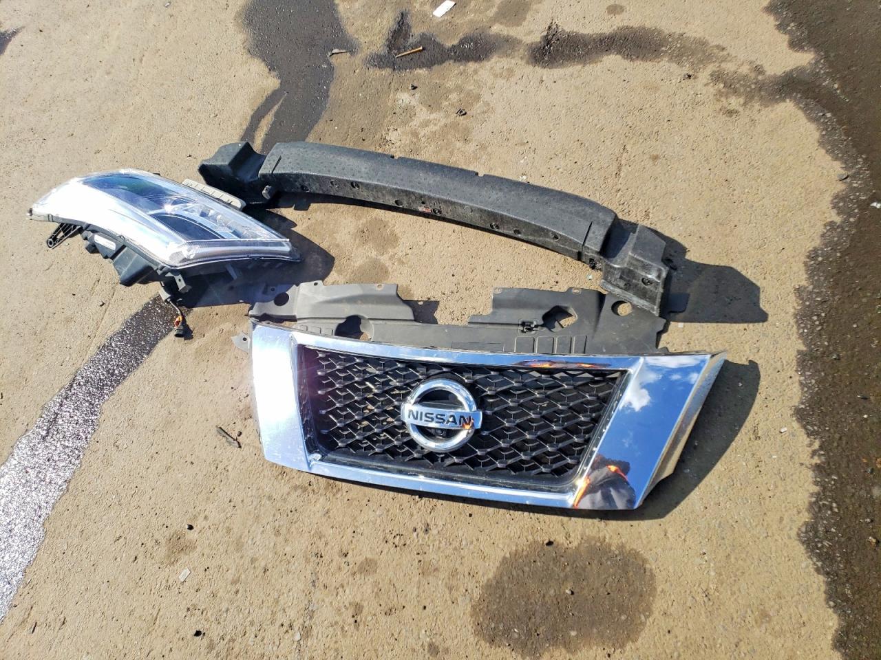 Nissan Pathfinder S