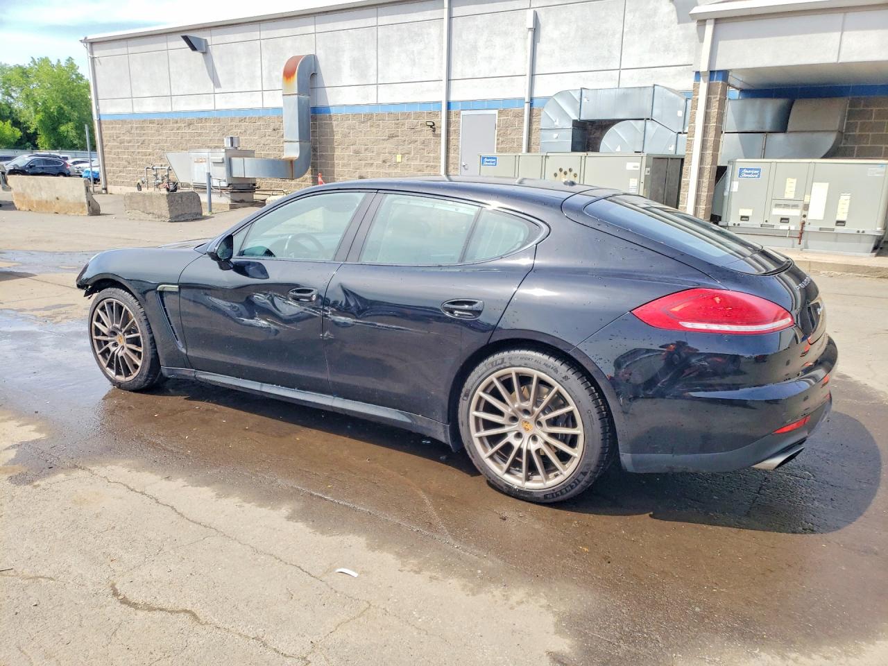 Porsche Panamera 2