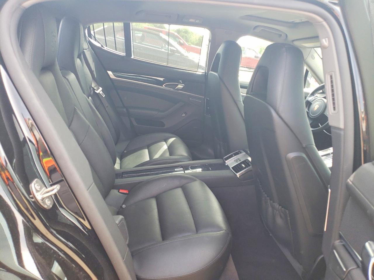 Porsche Panamera 2
