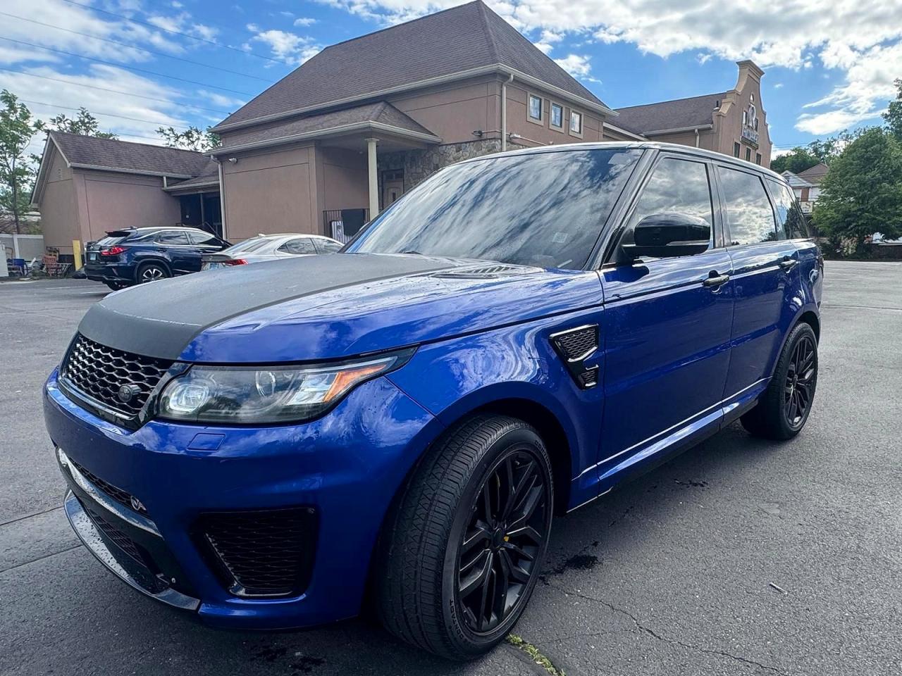 Salvage Land Rover Range Rover Image