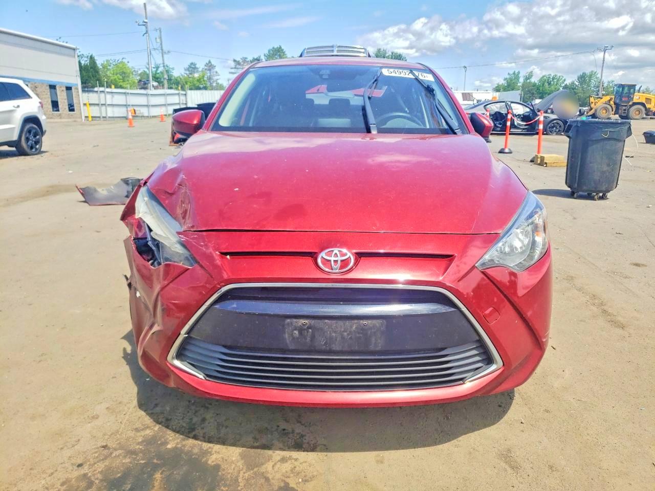 Toyota Yaris Base