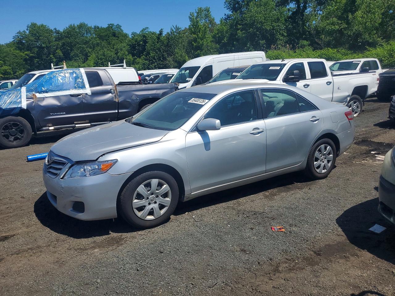 Salvage Toyota Camry Image
