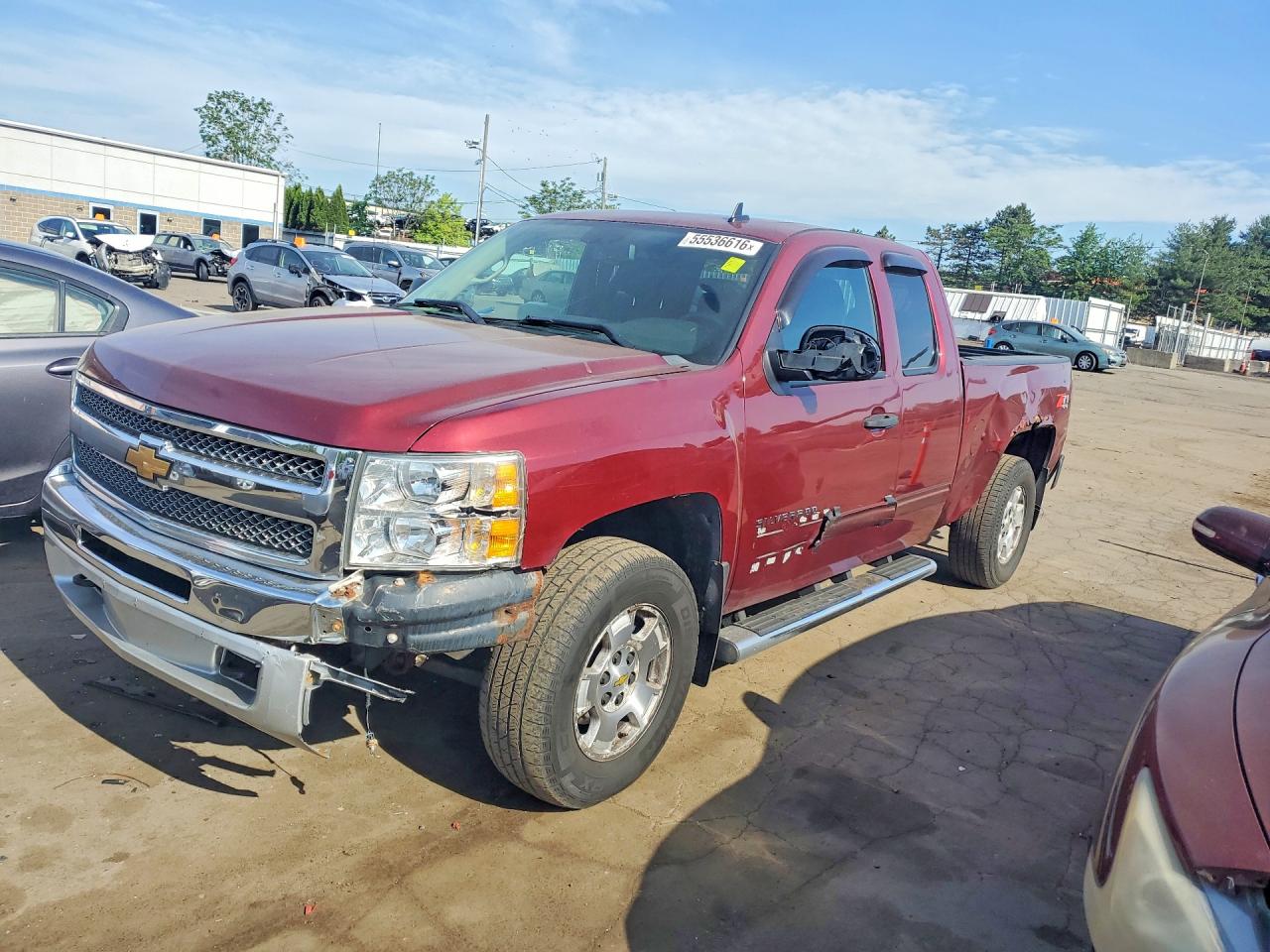 Salvage Chevrolet Silverado Image