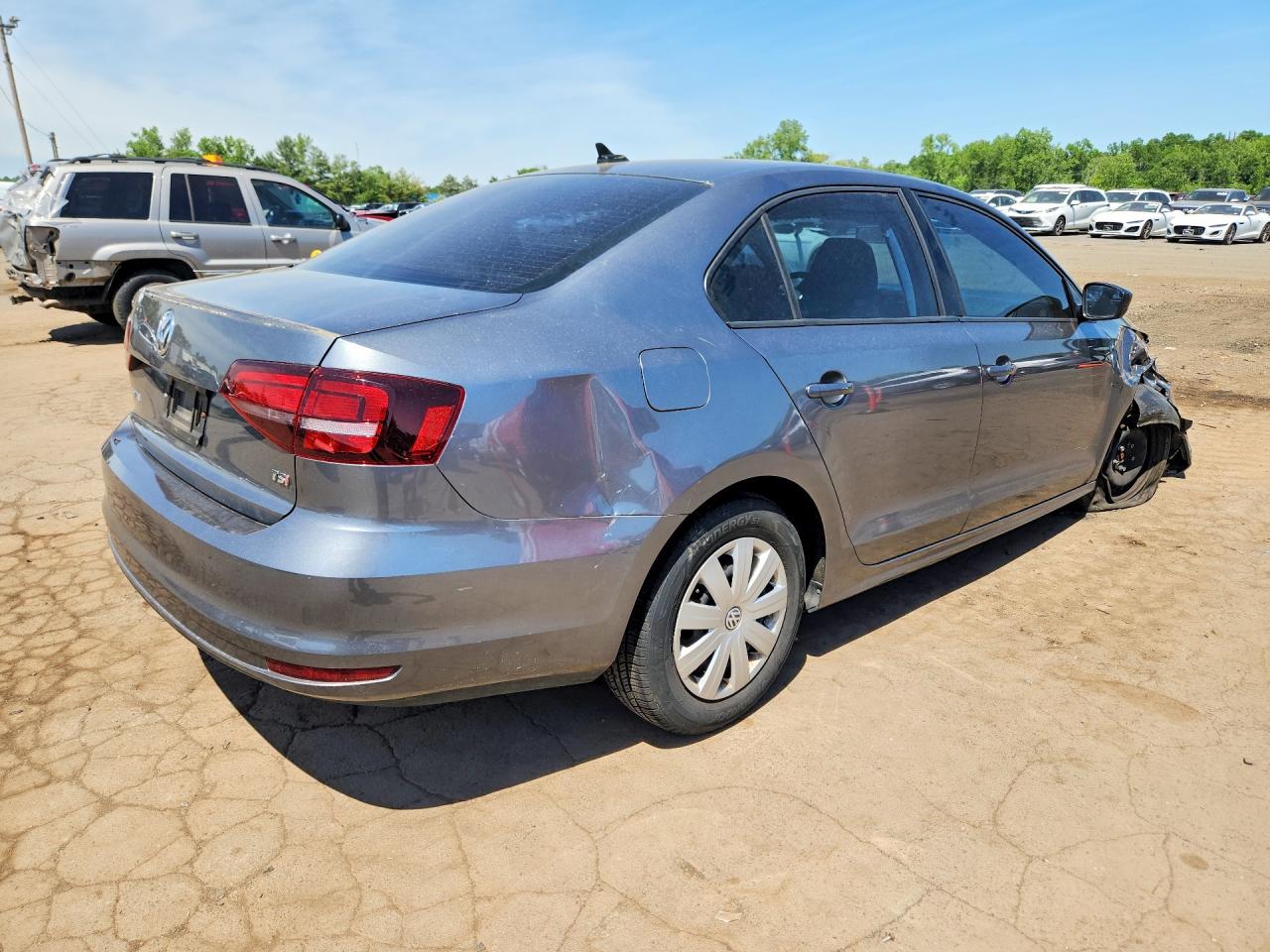Volkswagen Jetta S