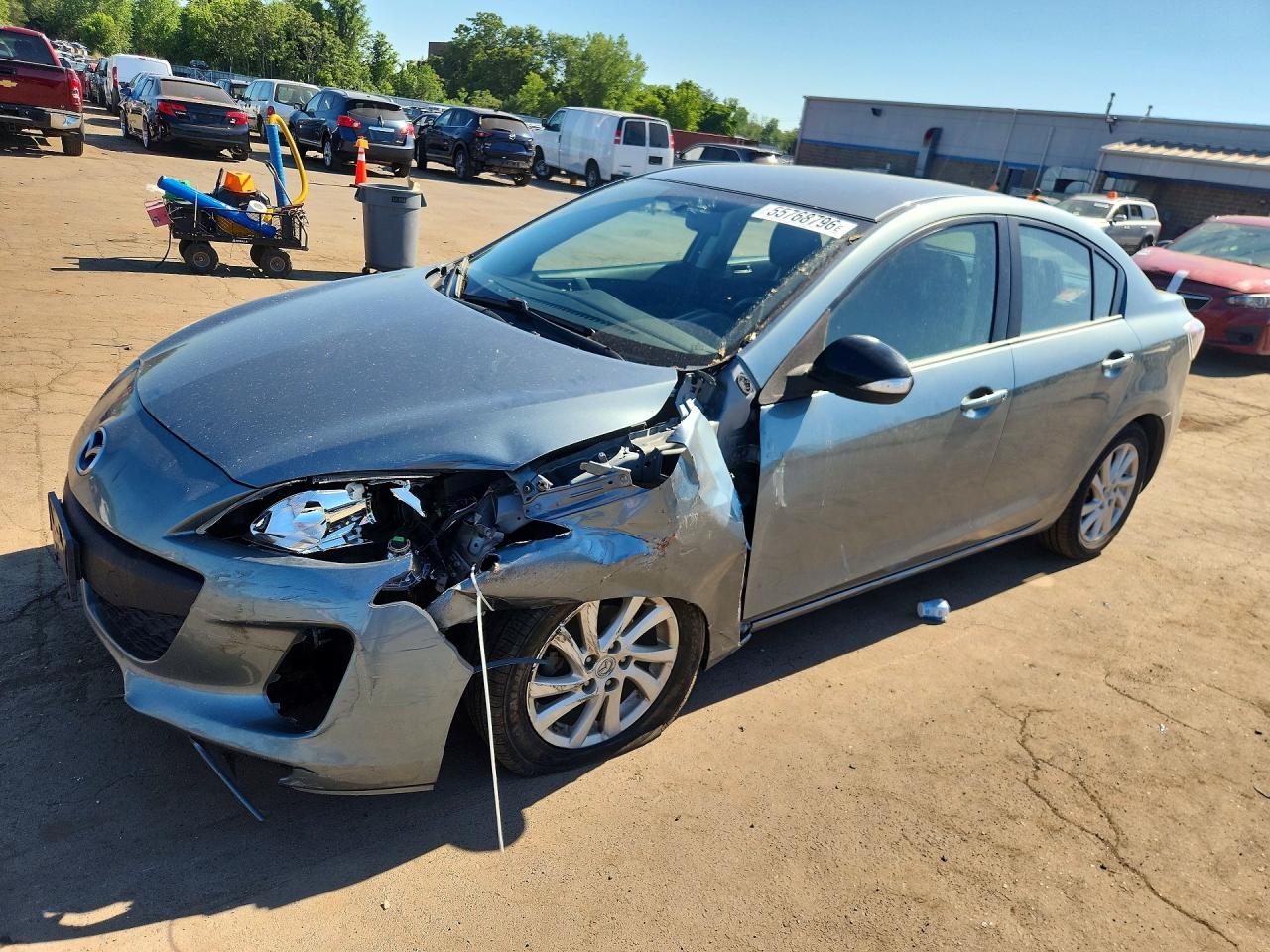 Salvage Mazda 3 I Image