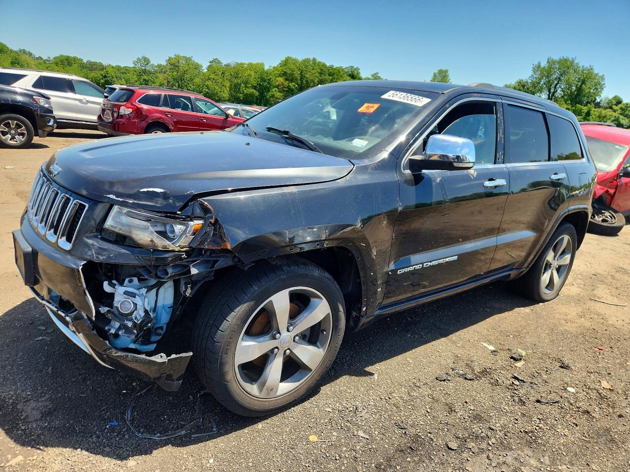 Salvage Jeep Cherokee Image