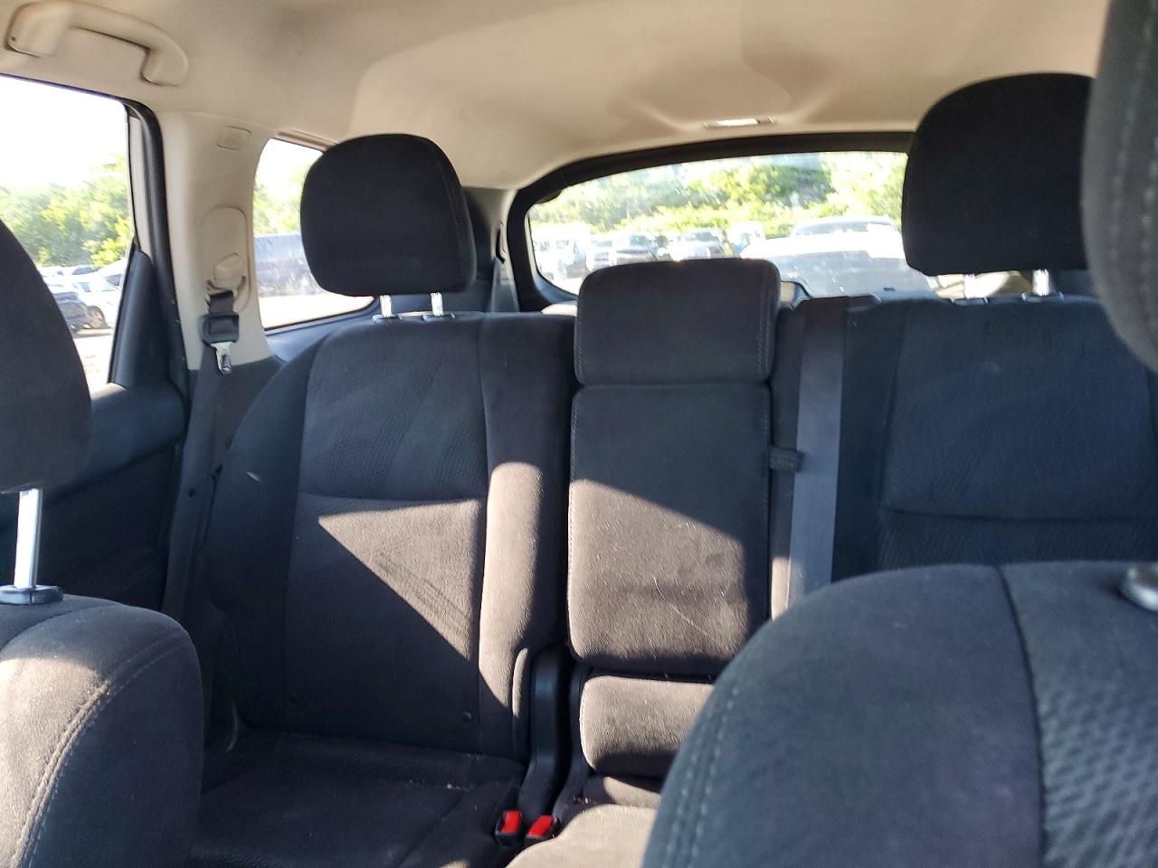 Nissan Pathfinder S