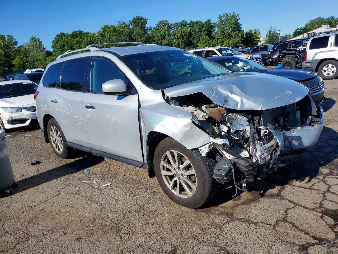 Nissan Pathfinder S
