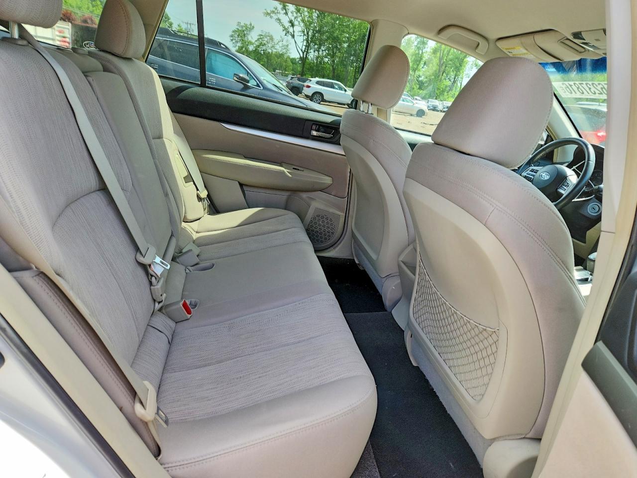 Subaru Outback 2.5i Premium