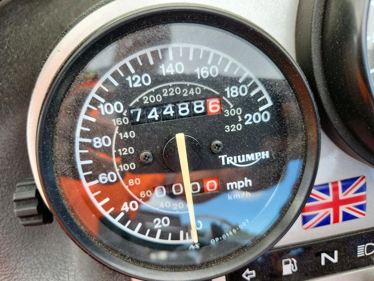 Triumph Sprint