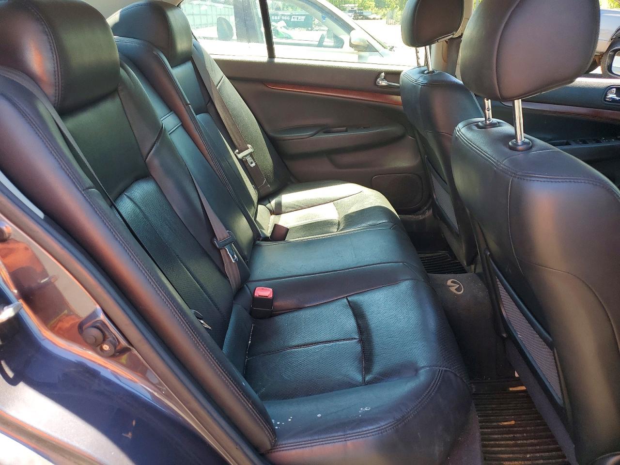 INFINITI G37 X