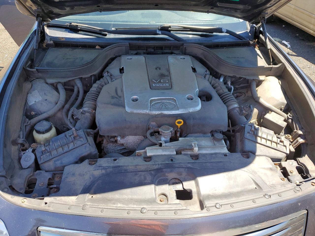 INFINITI G37 X