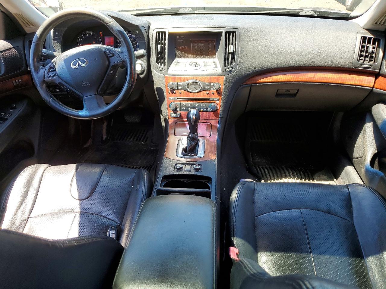 INFINITI G37 X