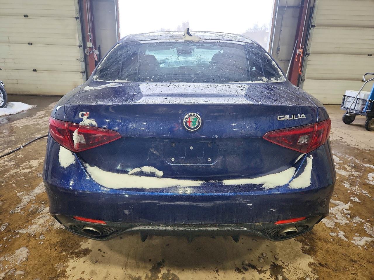 Alfa Romeo Giulia Ti Q4